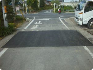 道路修繕工事例　施工前